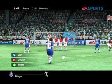 UEFA Champions League 2004-2005 (Europe) screen shot game playing